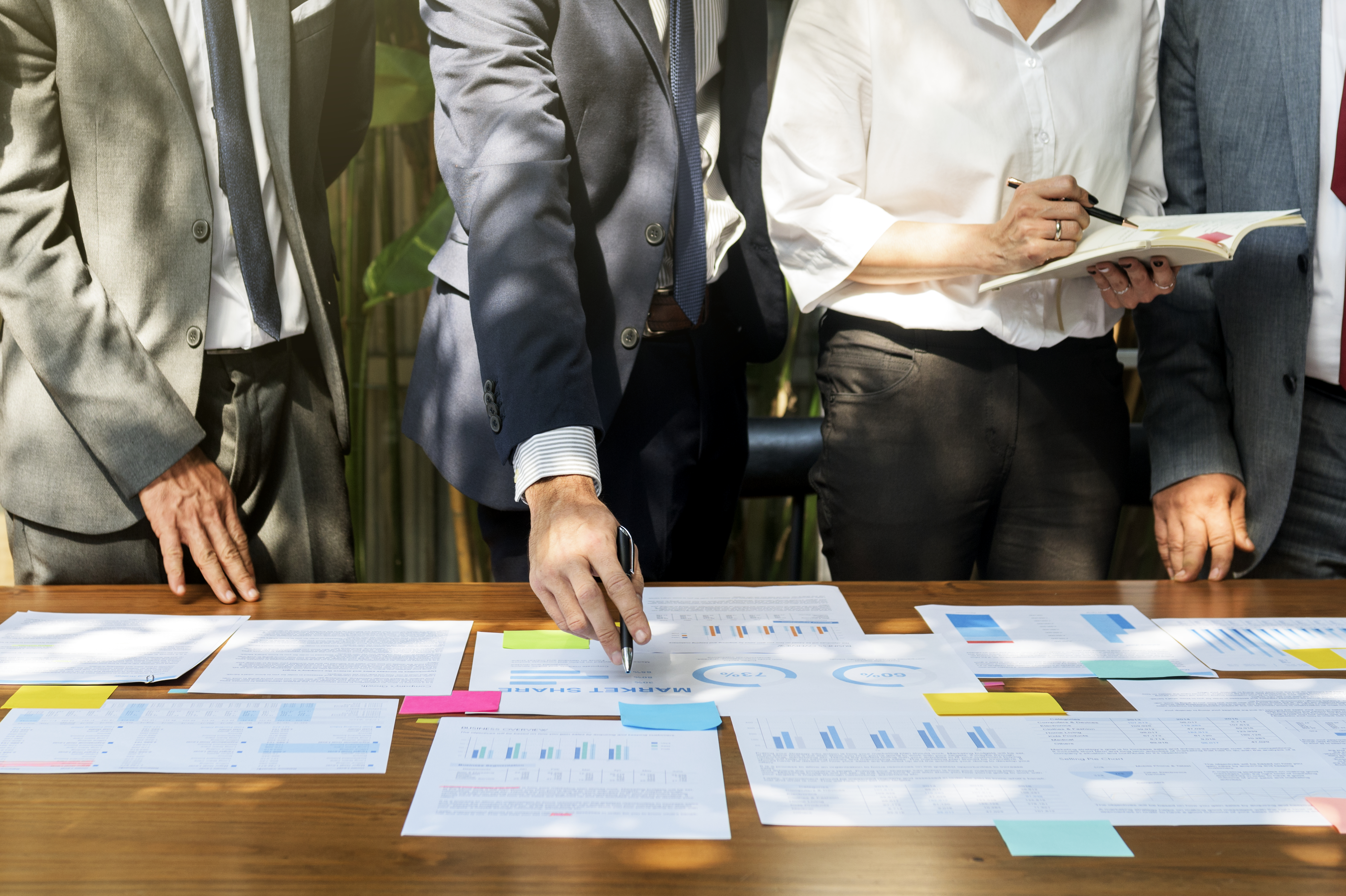 business-corporate-people-working-concept.jpg (4496×2995)